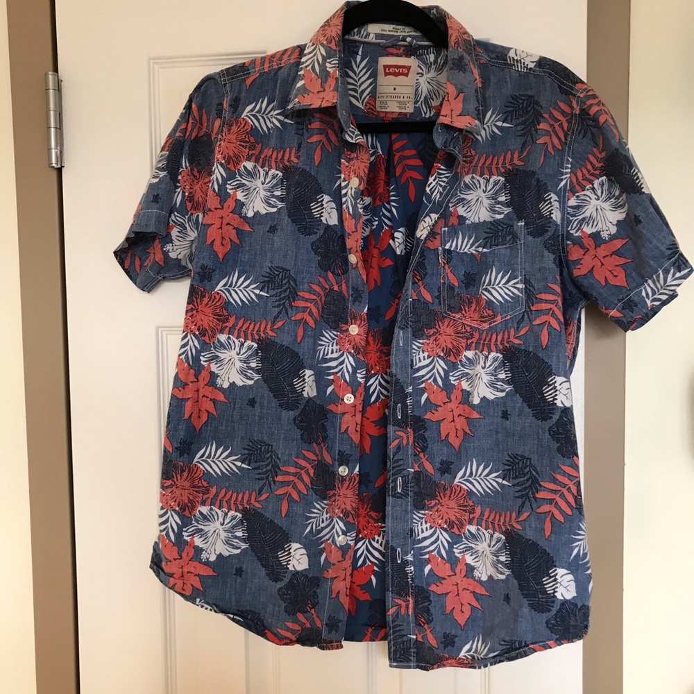 Levi’s Hawaiian Shirt